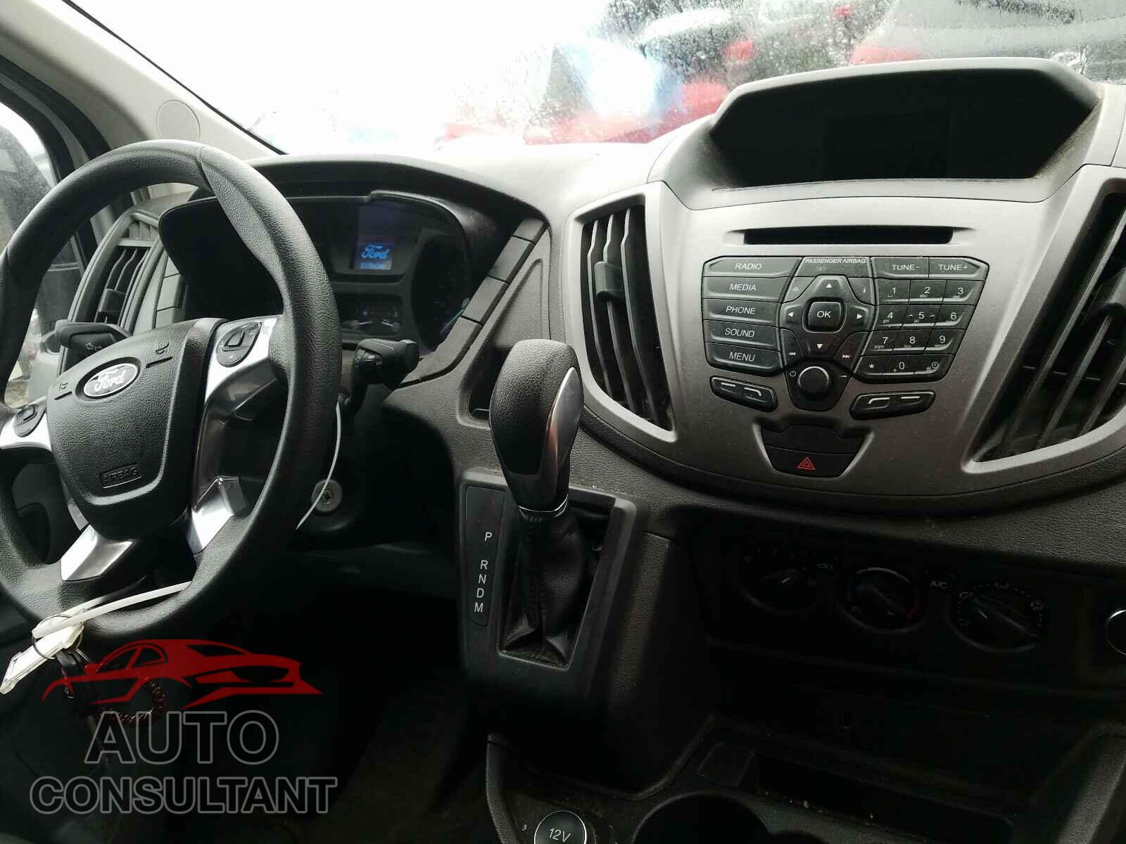 FORD TRANSIT CO 2019 - 1FTYR2CM4KKB08132