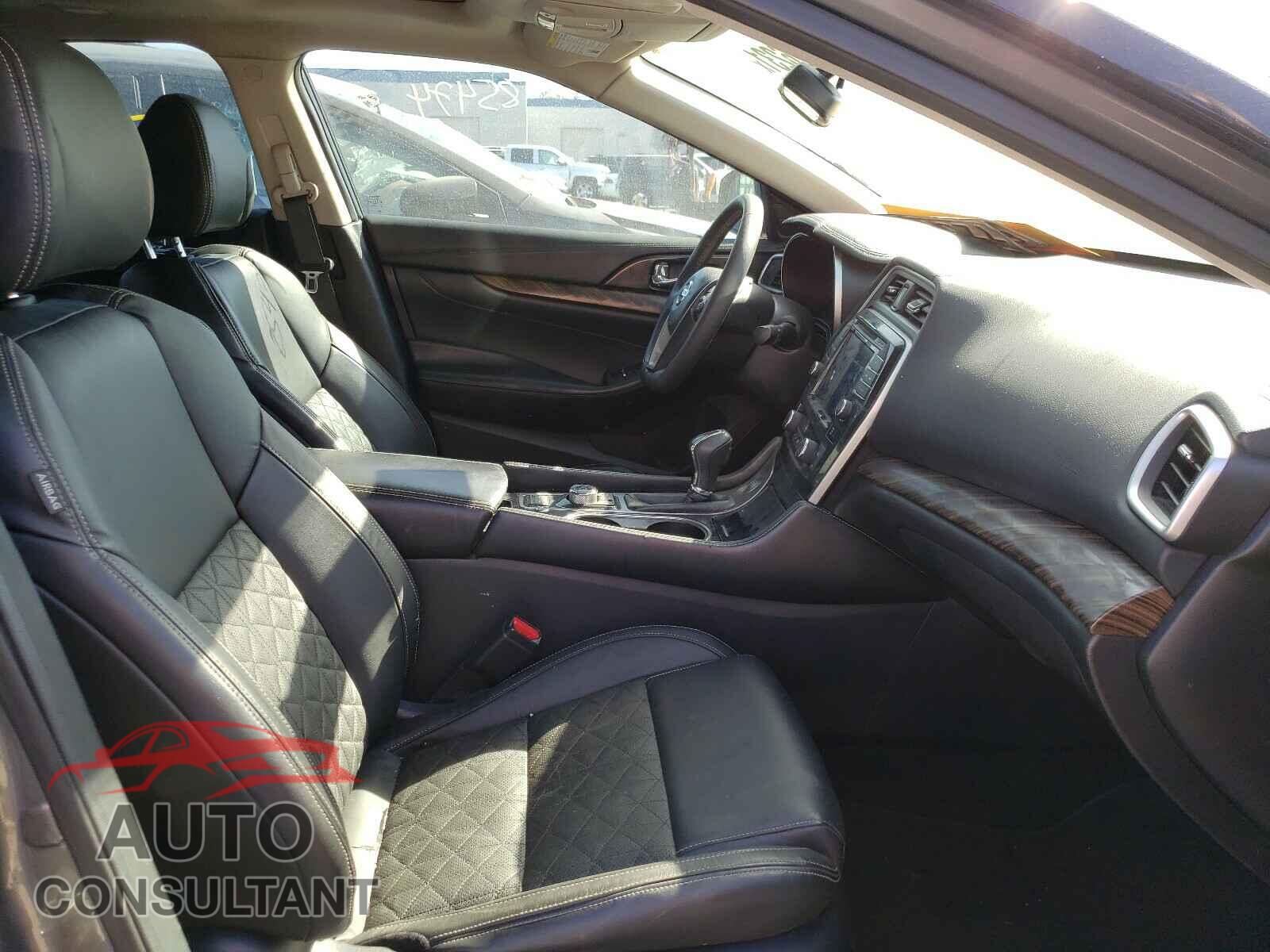 NISSAN MAXIMA 2017 - 1N4AA6AP0HC433592