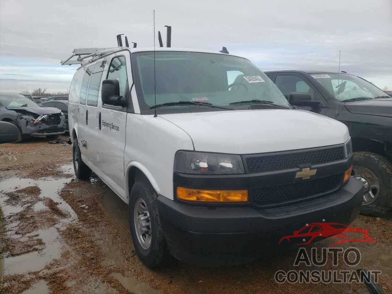 CHEVROLET EXPRESS 2021 - 1GCWGAFP3M1158820