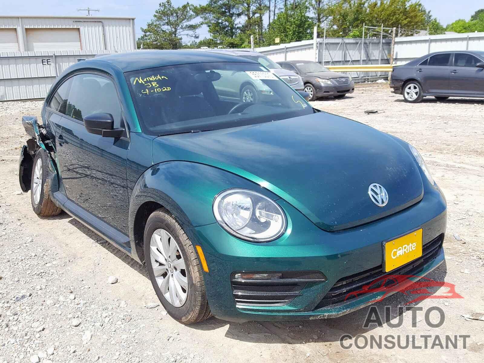 VOLKSWAGEN BEETLE 2017 - 3VWF17AT2HM609931