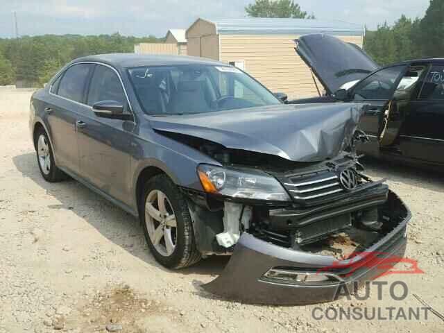 VOLKSWAGEN PASSAT 2015 - 1VWAS7A35FC120526