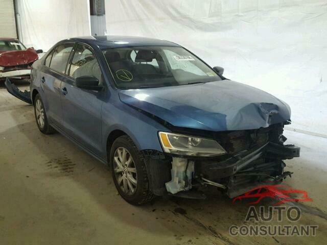 VOLKSWAGEN JETTA 2015 - 3VWD17AJ8FM316487