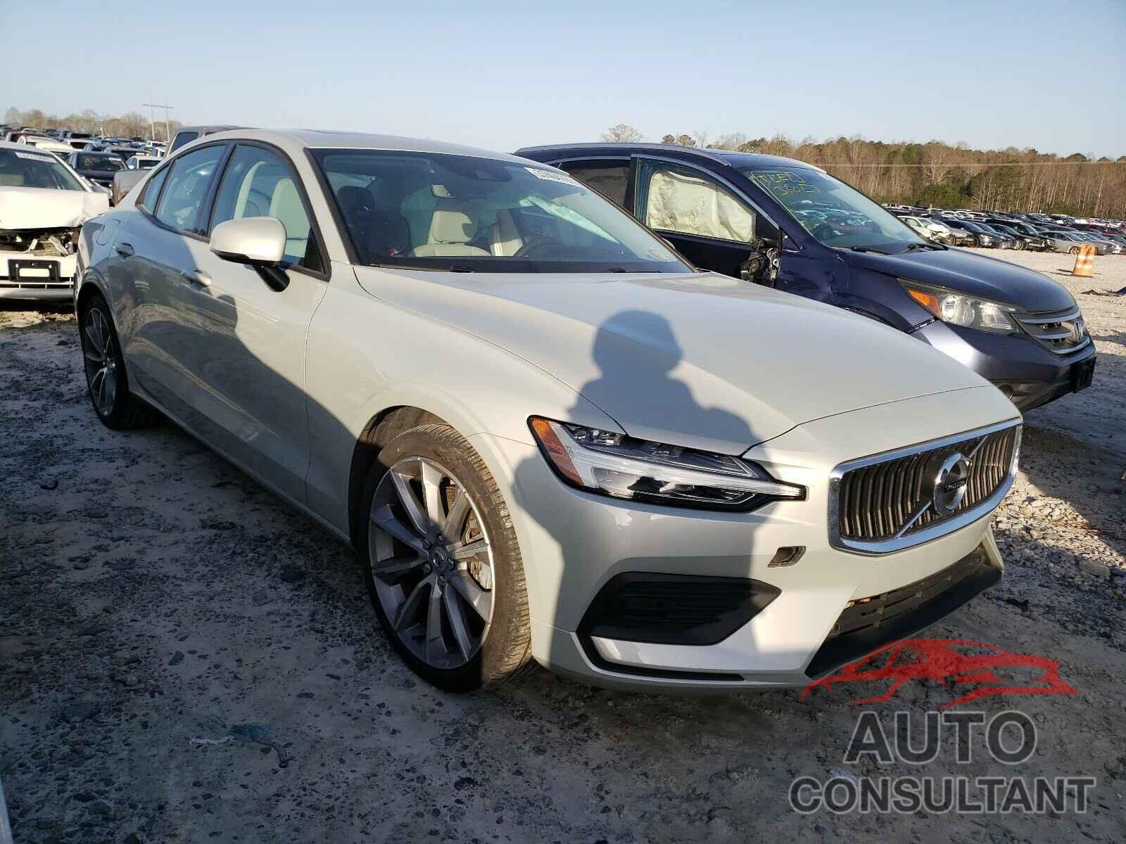 VOLVO S60 2019 - 7JRA22TKXKG002440