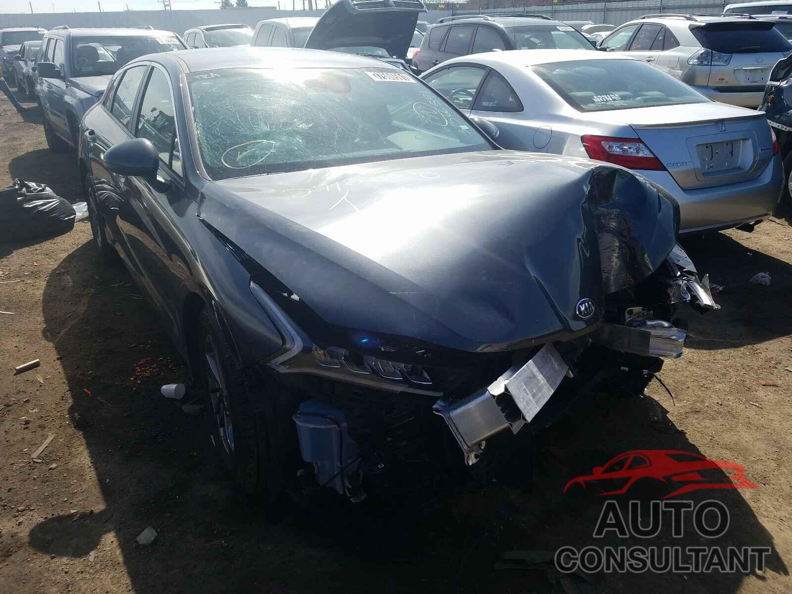 KIA K5 2021 - 5XXG14J22MG046596