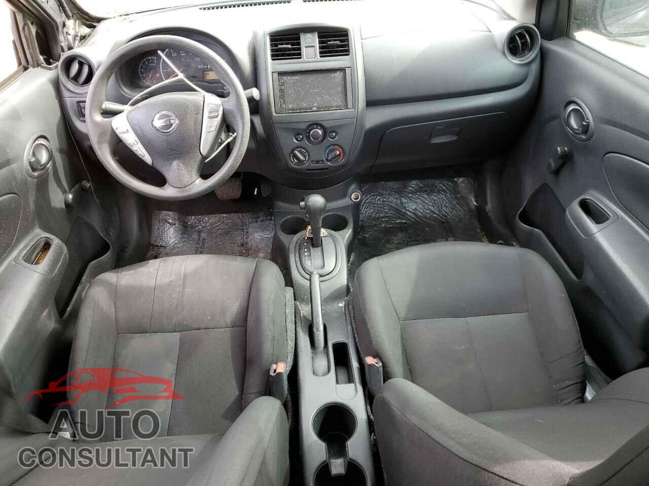 NISSAN VERSA 2017 - 3N1CN7AP3HL908737