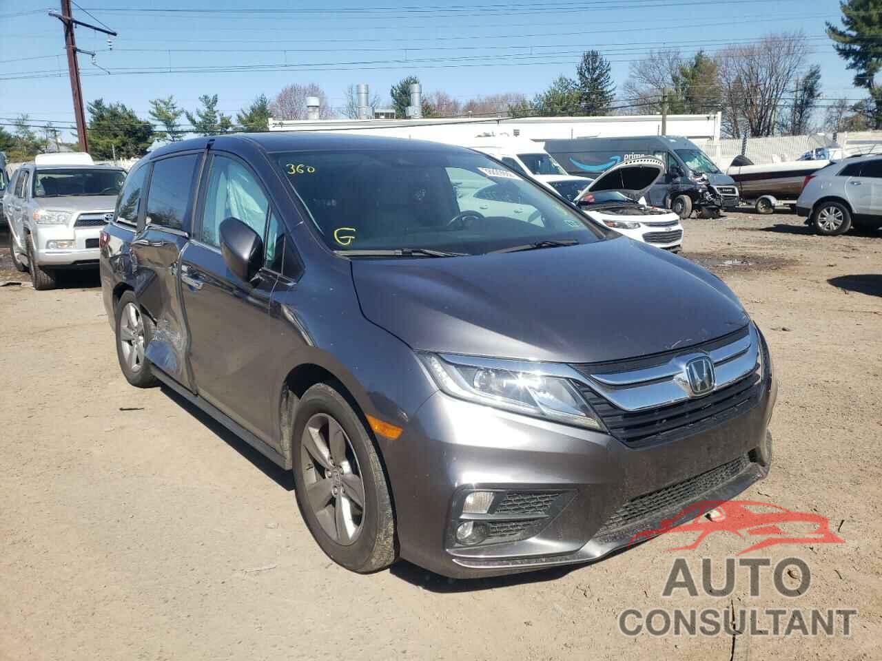 HONDA ODYSSEY 2018 - 5FNRL6H72JB017579