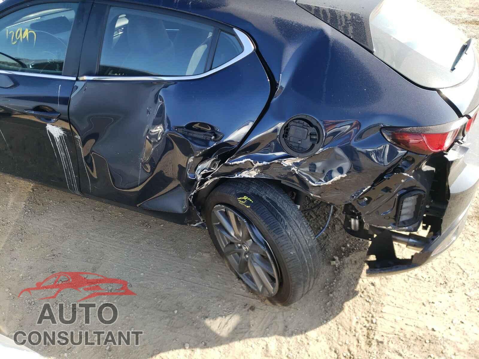 MAZDA 3 2019 - JM1BPBMM0K1134534
