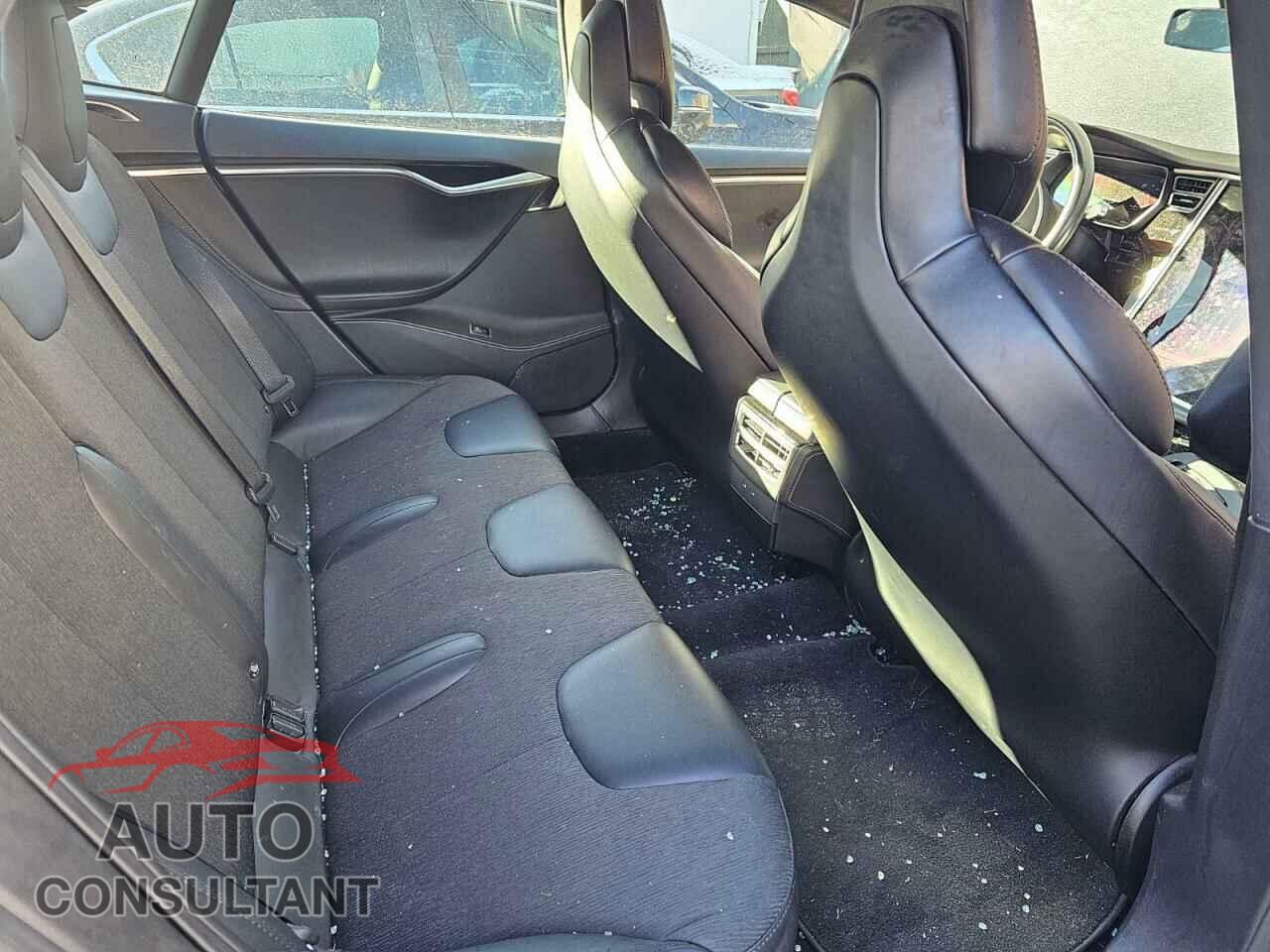 TESLA MODEL S 2017 - 5YJSA1E28HF210641