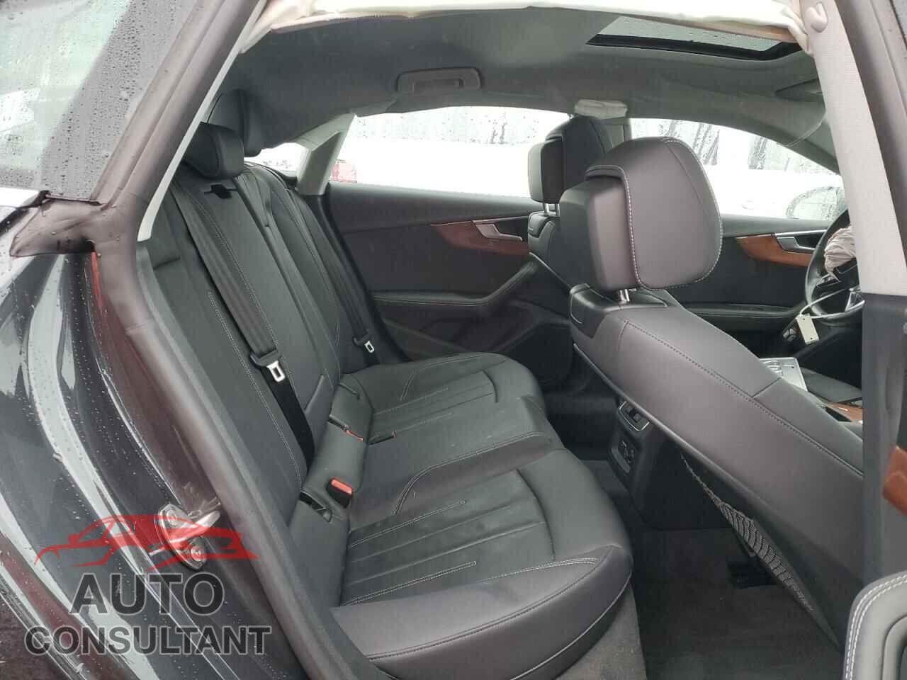 AUDI A5 2022 - WAUCBCF54NA011447