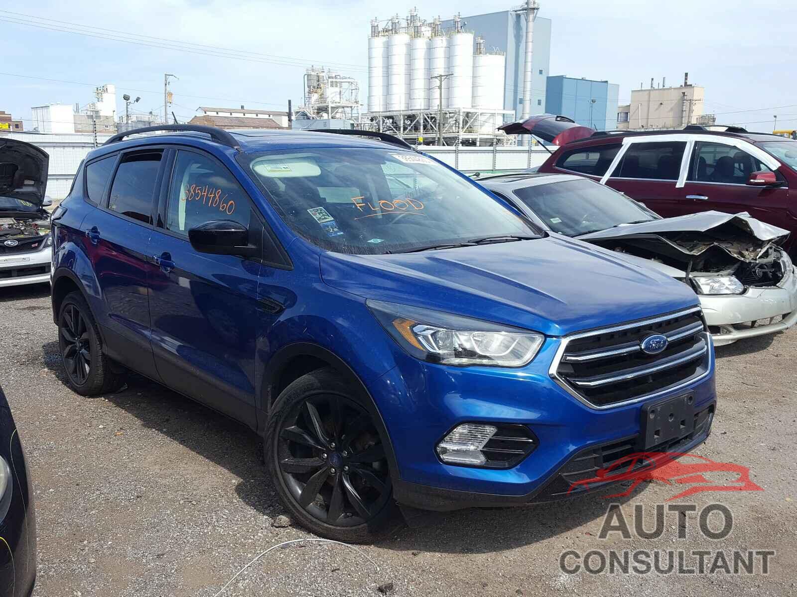 FORD ESCAPE 2018 - 1FMCU0GD5JUA61425