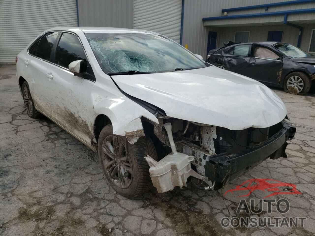 TOYOTA CAMRY 2016 - 4T1BF1FK3GU233763