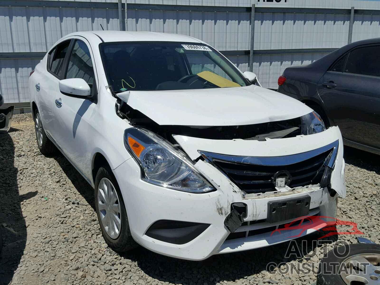 NISSAN VERSA 2015 - 3N1CN7AP4FL936589