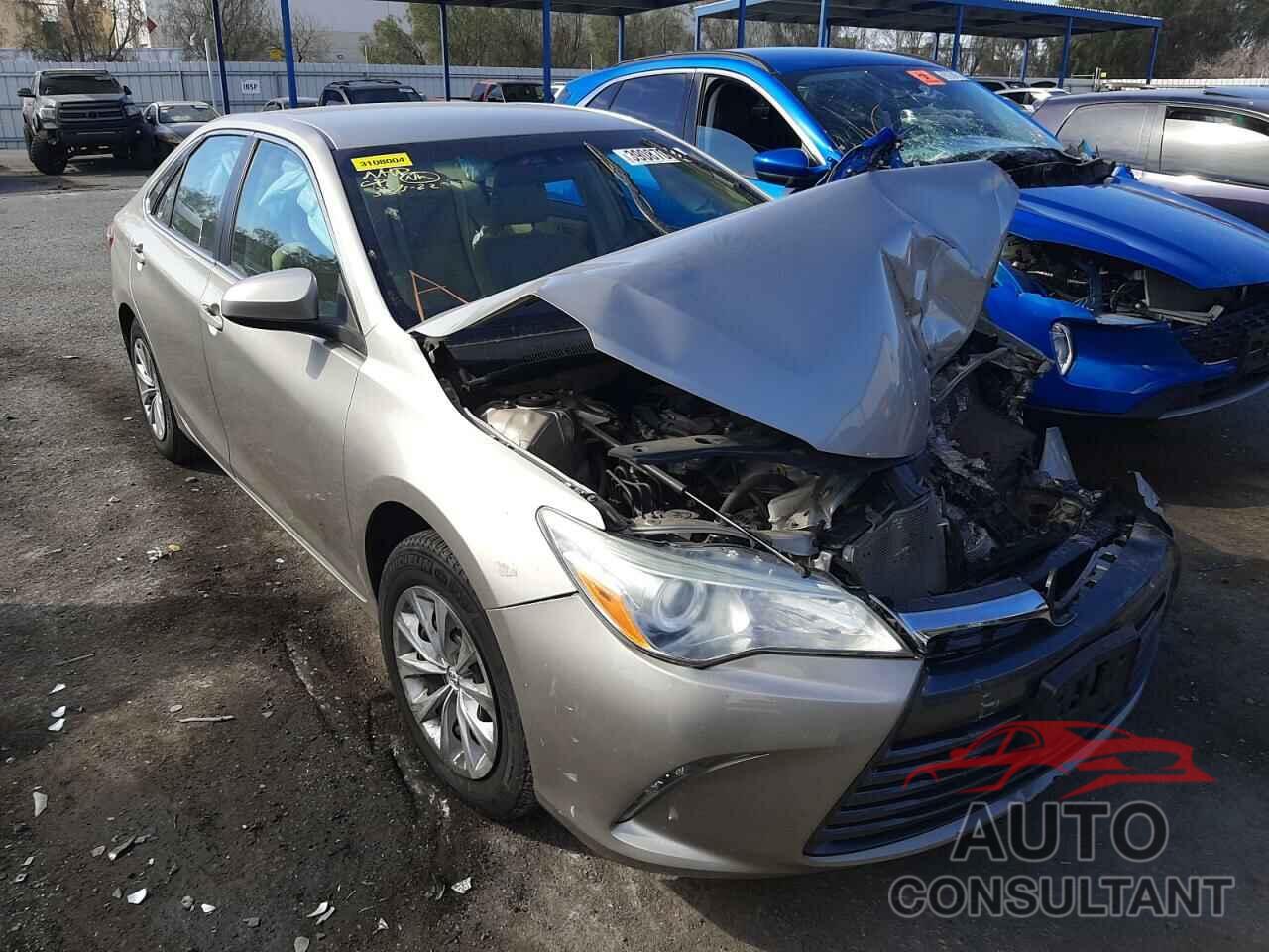 TOYOTA CAMRY 2016 - 4T4BF1FK1GR532383