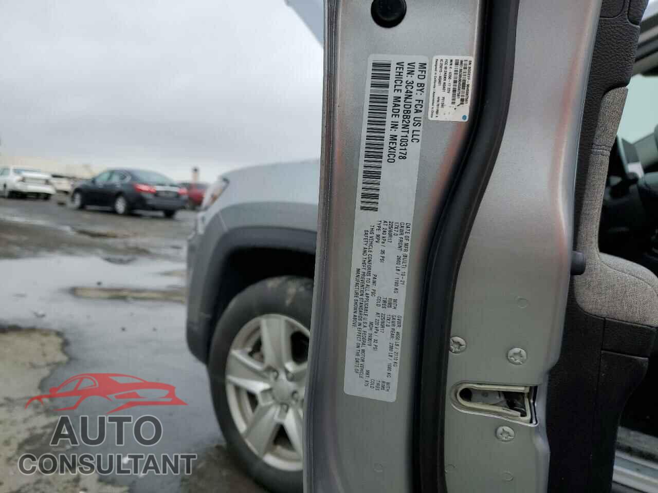 JEEP COMPASS 2022 - 3C4NJDBB2NT103178