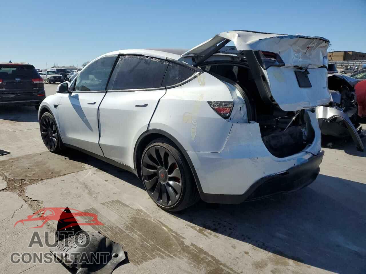 TESLA MODEL Y 2022 - 7SAYGDEF2NF454149