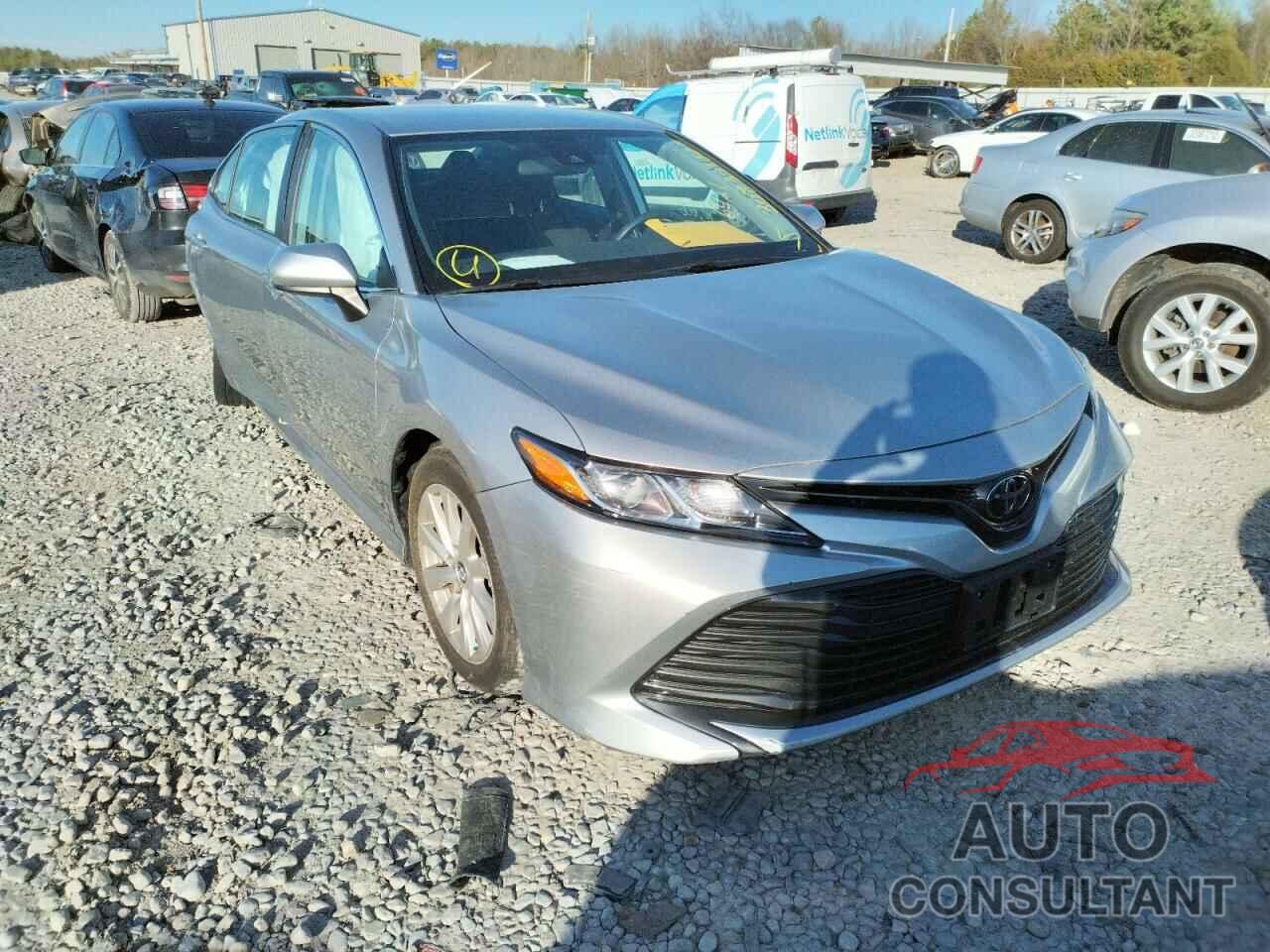 TOYOTA CAMRY 2019 - 4T1B11HK7KU256421