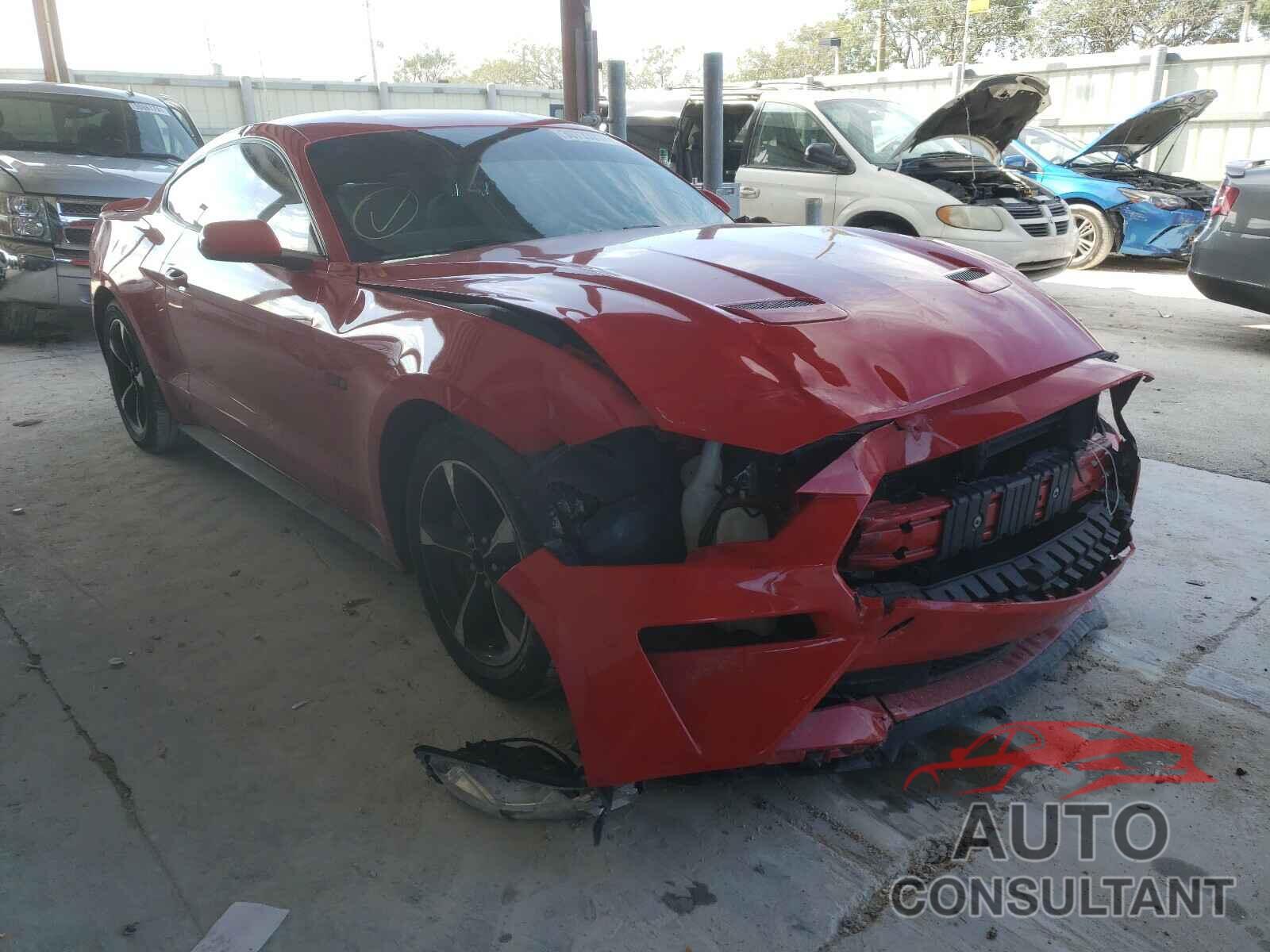 FORD MUSTANG 2019 - 1FA6P8CF4K5116950