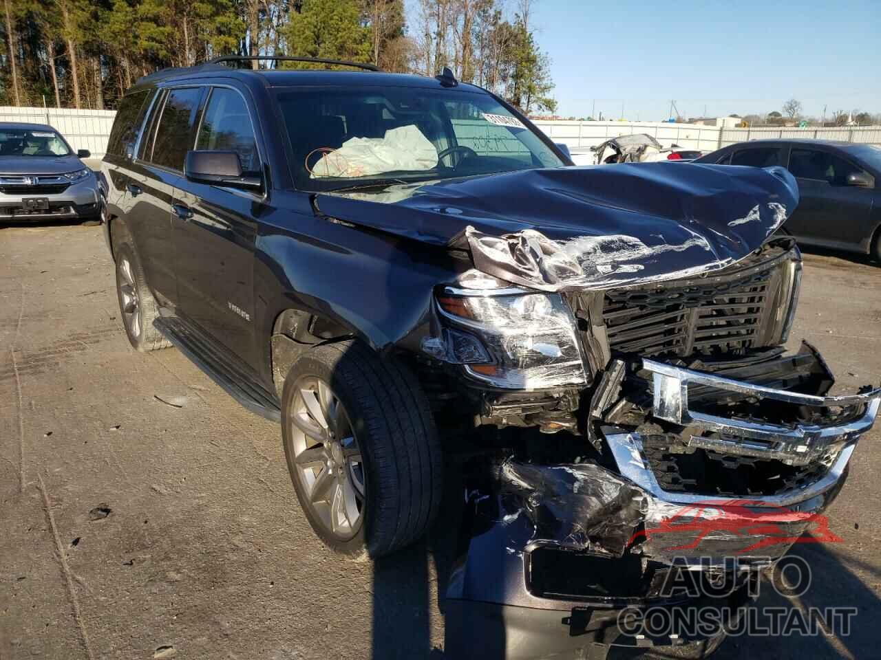 CHEVROLET TAHOE 2017 - 1GNSCBKC3HR257610