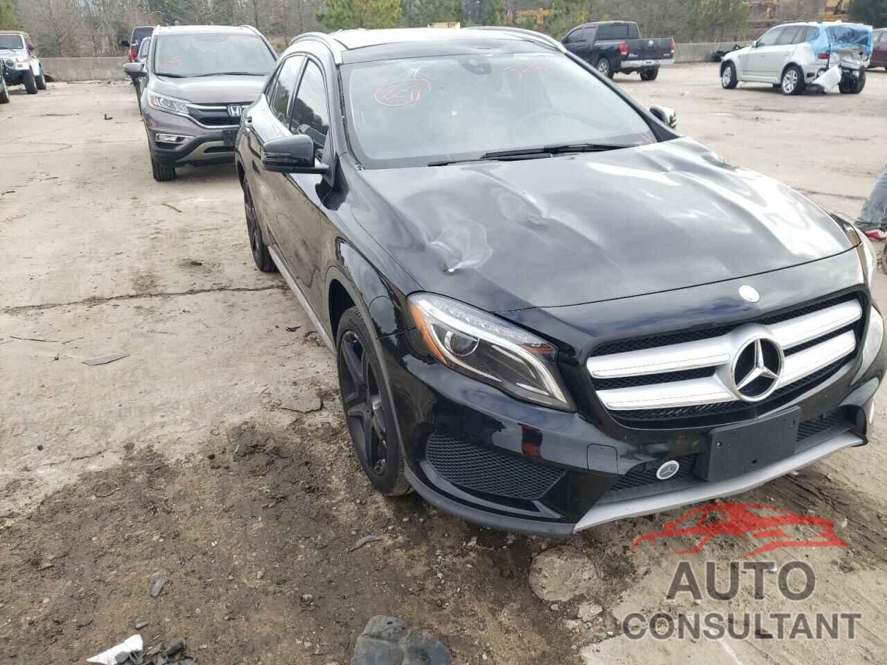 MERCEDES-BENZ GLA-CLASS 2015 - 4T1BK1EB5JU275405