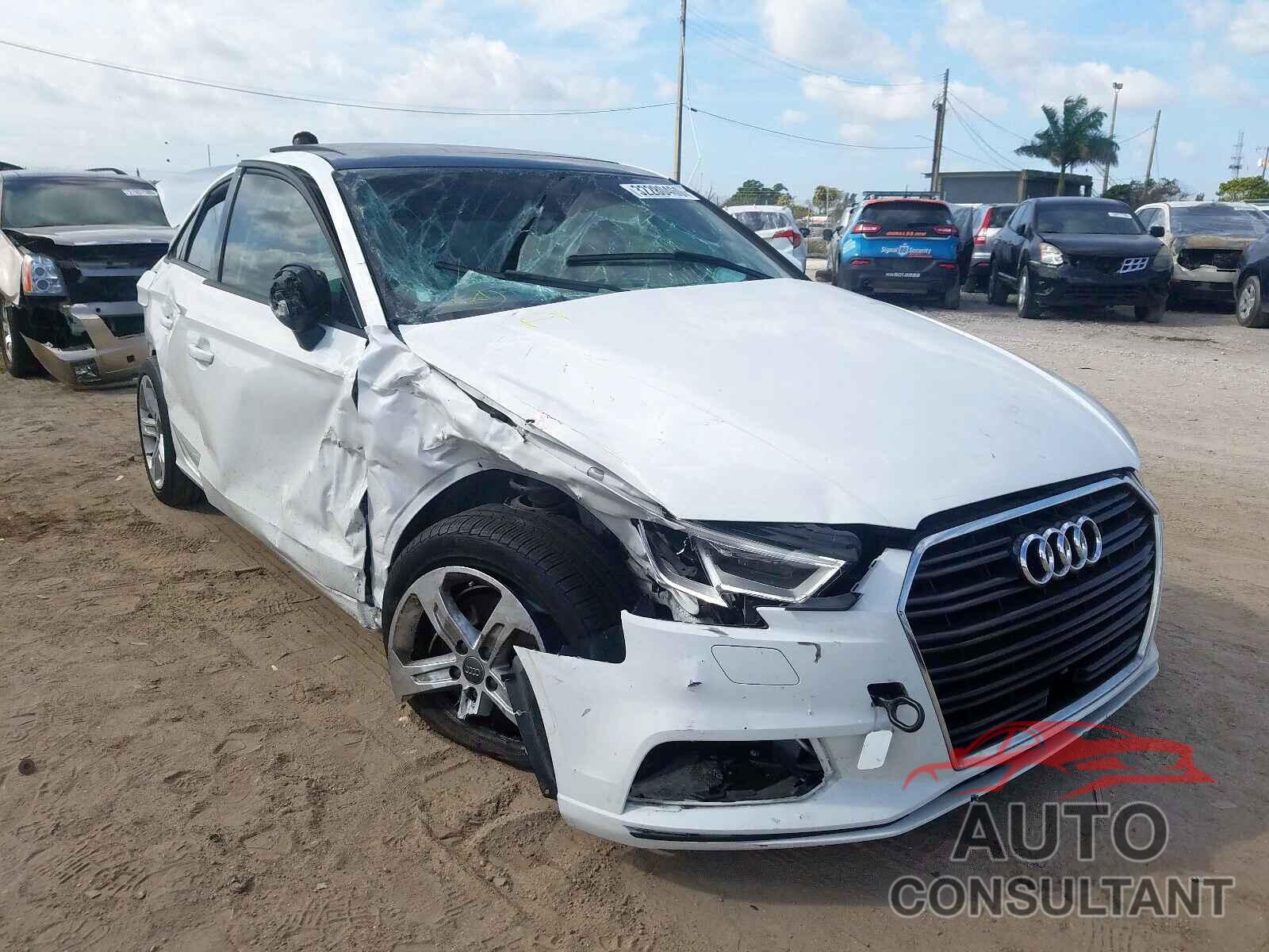 AUDI A3 2018 - WAUAUGFF1J1016911