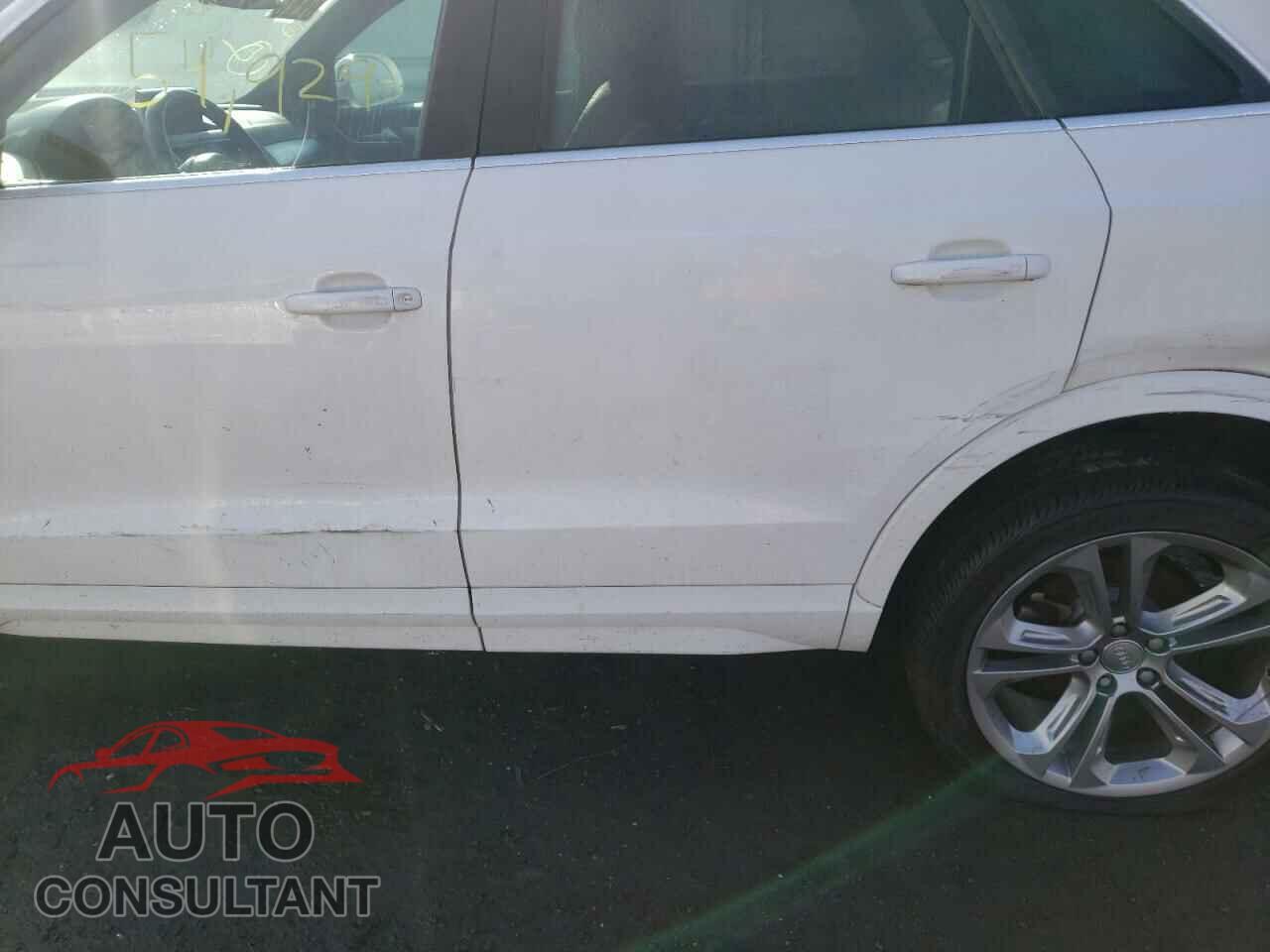 AUDI Q3 2017 - WA1GCCFS6HR016527