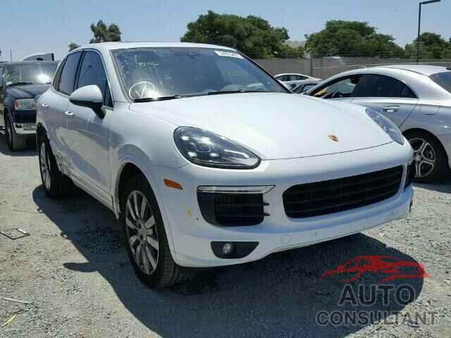 PORSCHE CAYENNE 2015 - WP1AB2A29FLA60410