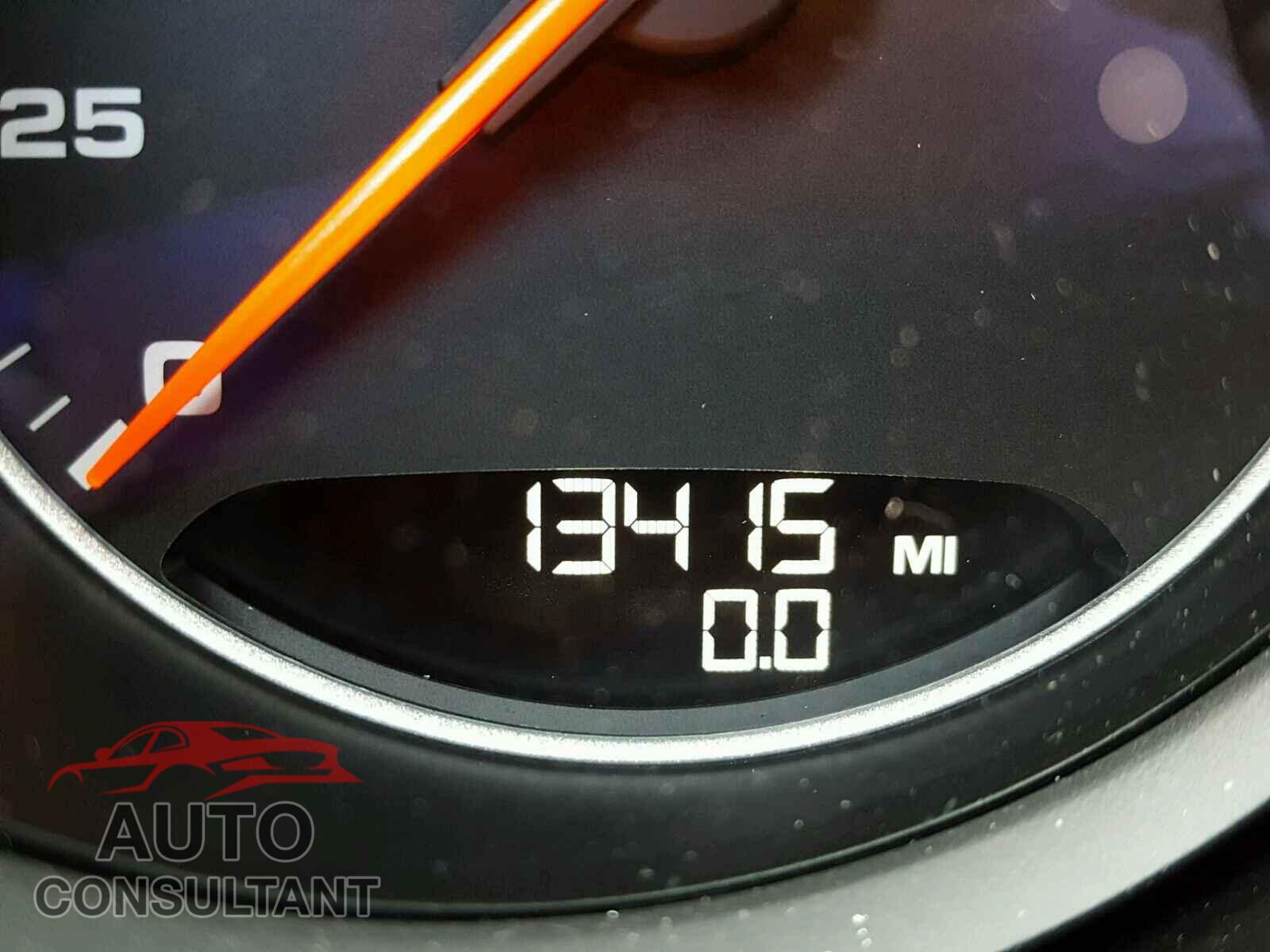 PORSCHE CAYENNE 2017 - WP1AB2A28HLA51877