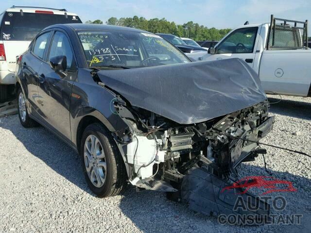TOYOTA YARIS 2018 - 3MYDLBYV3JY301181