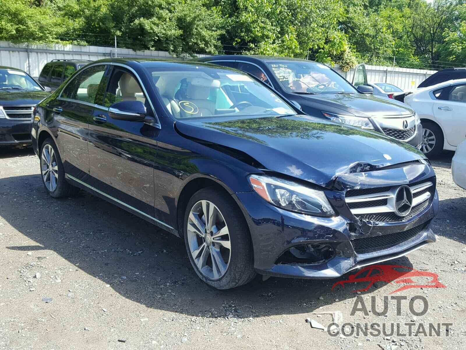 MERCEDES-BENZ C300 2015 - 55SWF4KB8FU084222