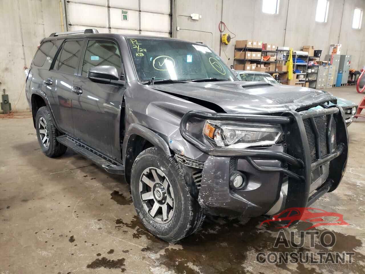 TOYOTA 4RUNNER 2018 - JTEBU5JR3J5523925