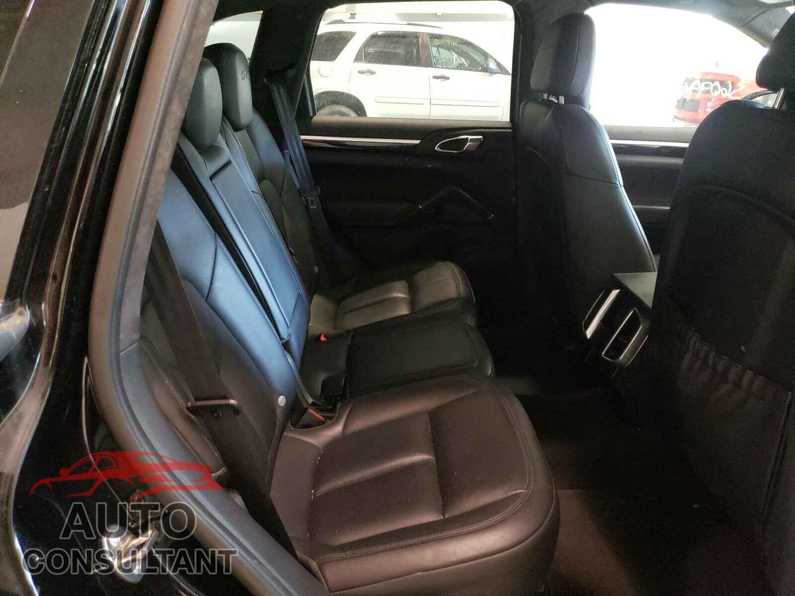 PORSCHE CAYENNE 2016 - WP1AD2A20GLA78516