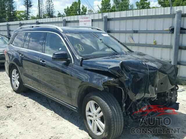 MERCEDES-BENZ GL450 2015 - 4JGDF6EE6FA475965