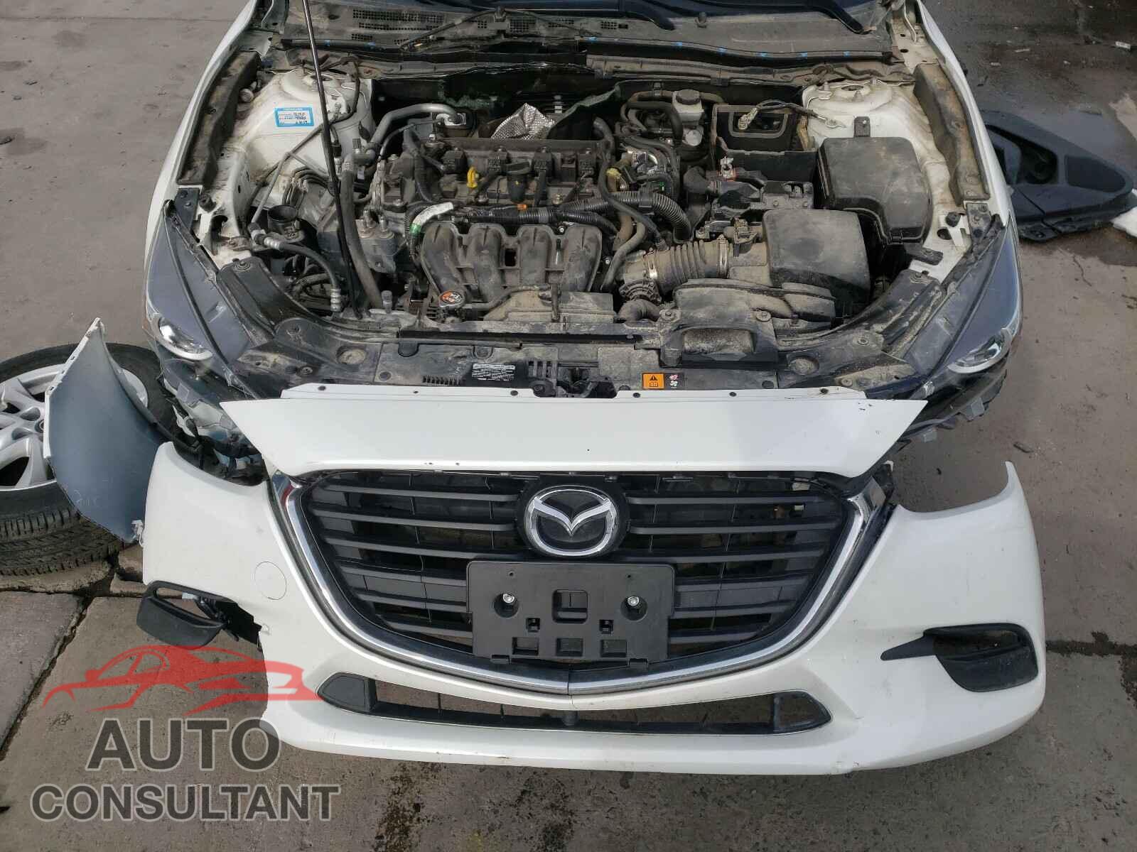 MAZDA 3 2017 - 3MZBN1U78HM151925