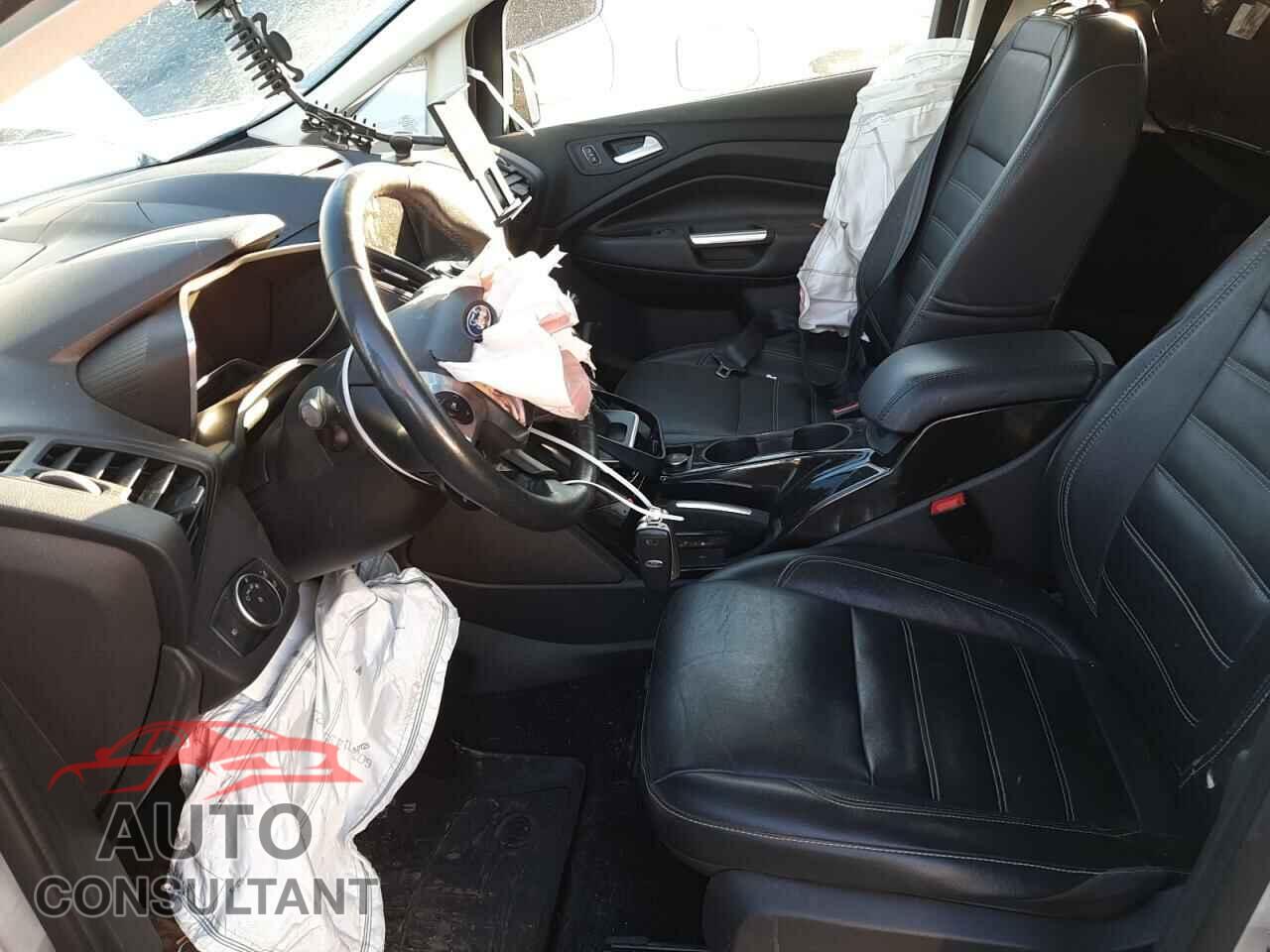 FORD CMAX 2017 - 1FADP5DU2HL106683