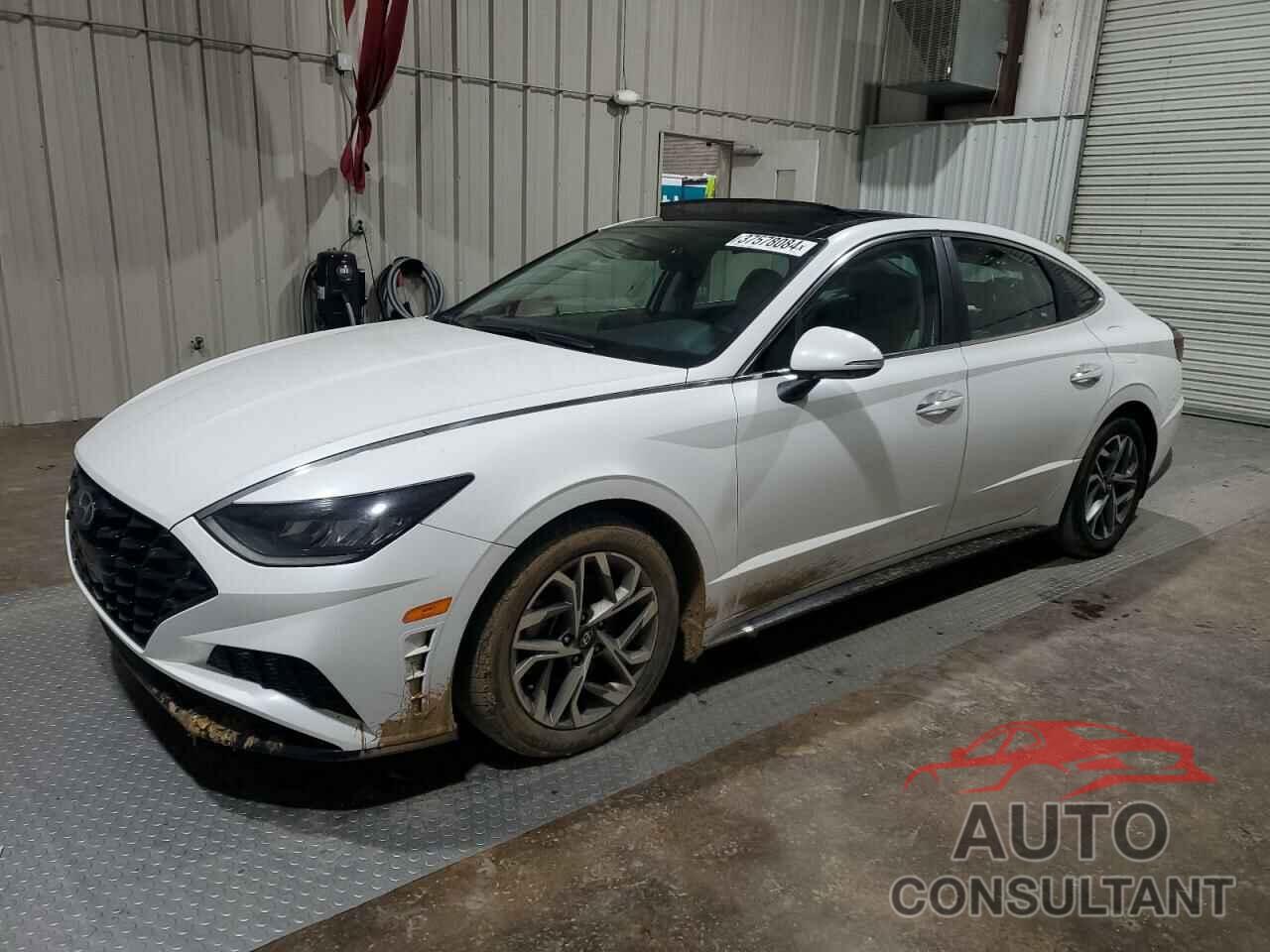 HYUNDAI SONATA 2022 - KMHL14JA4NA204080