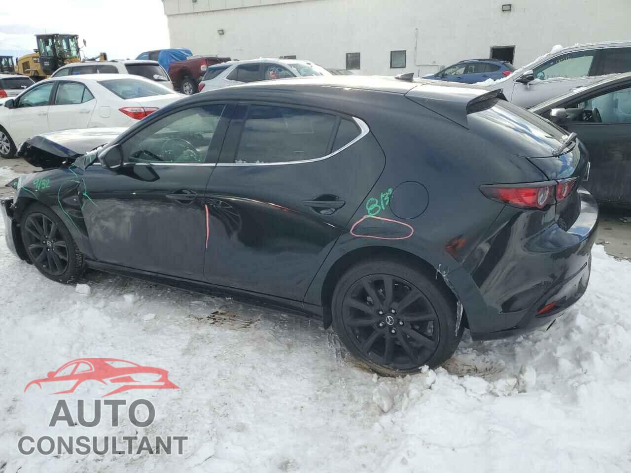 MAZDA 3 2019 - JM1BPANM8K1137383