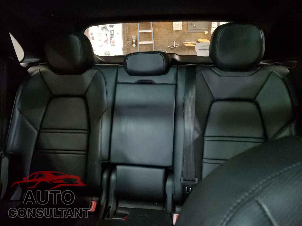 PORSCHE CAYENNE 2019 - WP1AA2AY2KDA14249