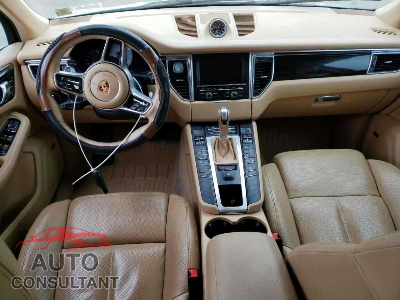 PORSCHE MACAN 2016 - WP1AB2A55GLB46874