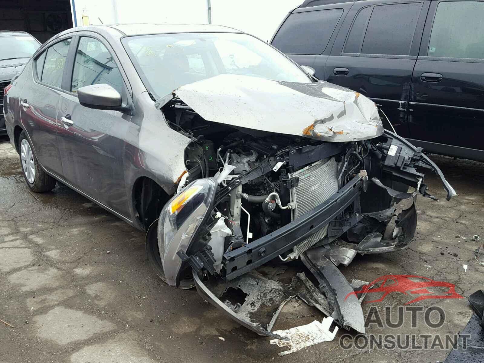 NISSAN VERSA 2017 - 3N1CN7AP1HK447494