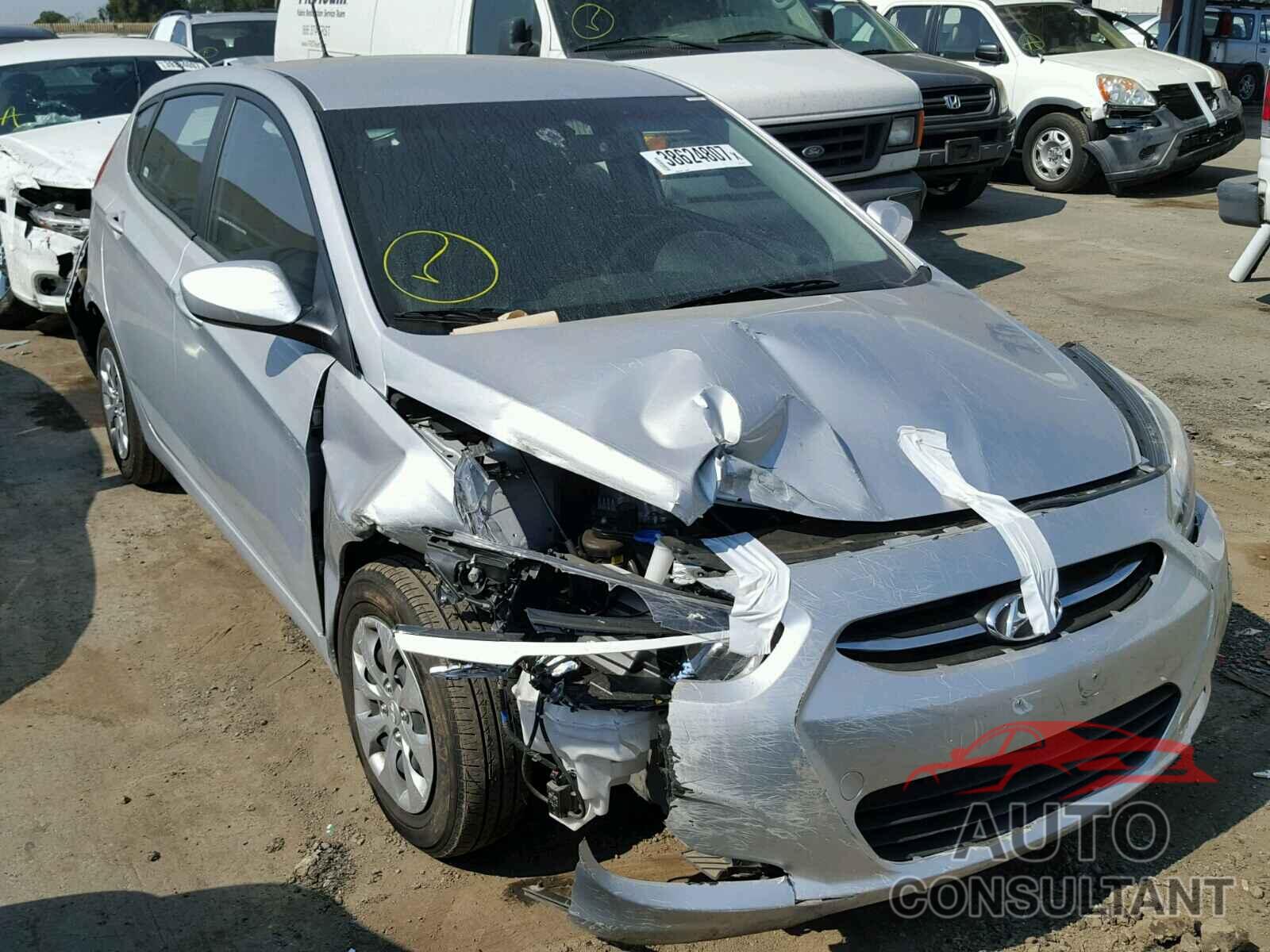 HYUNDAI ACCENT 2017 - KMHCT5AE9HU301586