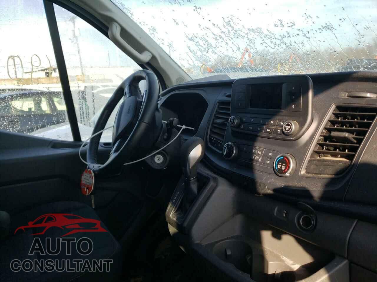 FORD TRANSIT CO 2020 - 1FTBR1Y83LKB06286