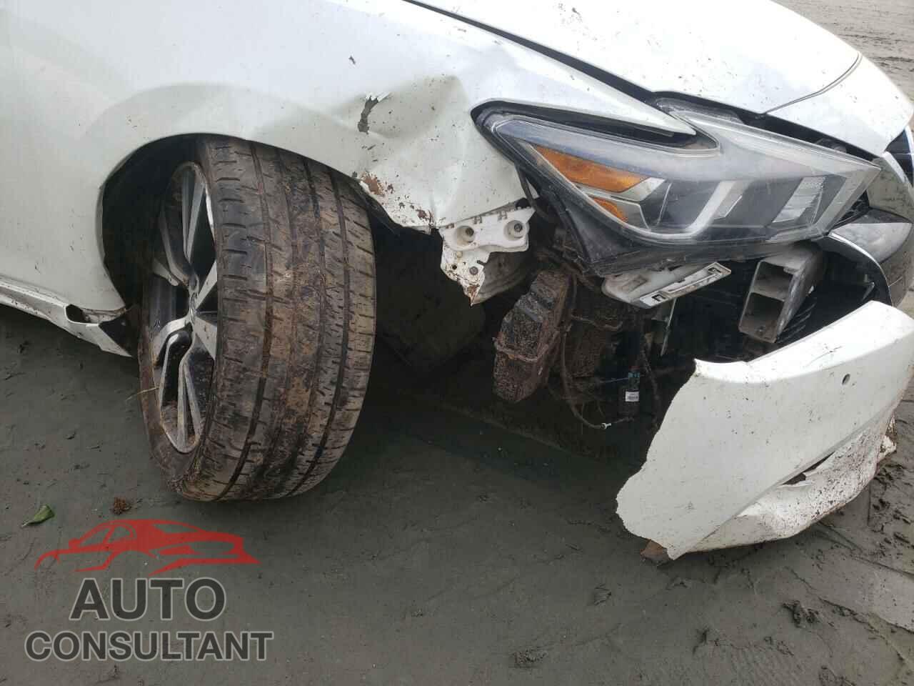 NISSAN MAXIMA 2017 - 1N4AA6AP8HC384111