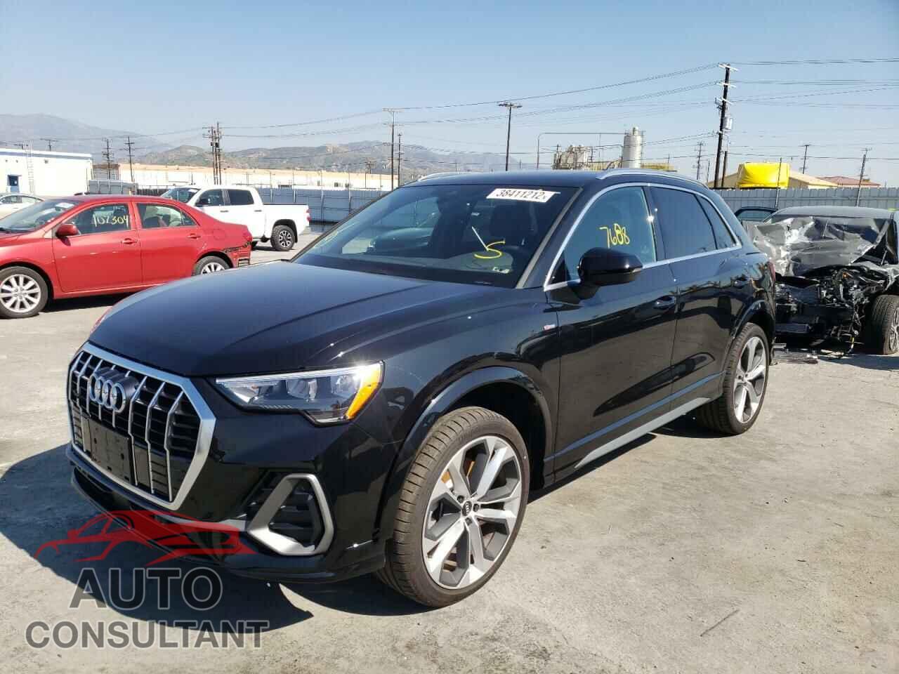 AUDI Q3 2021 - WA1DECF37M1033237