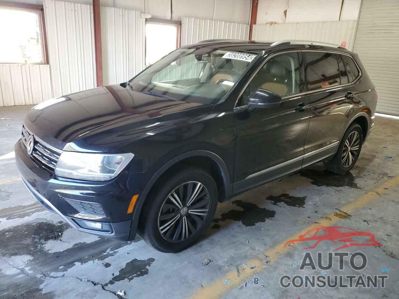 VOLKSWAGEN TIGUAN 2018 - 3VV2B7AX2JM209778