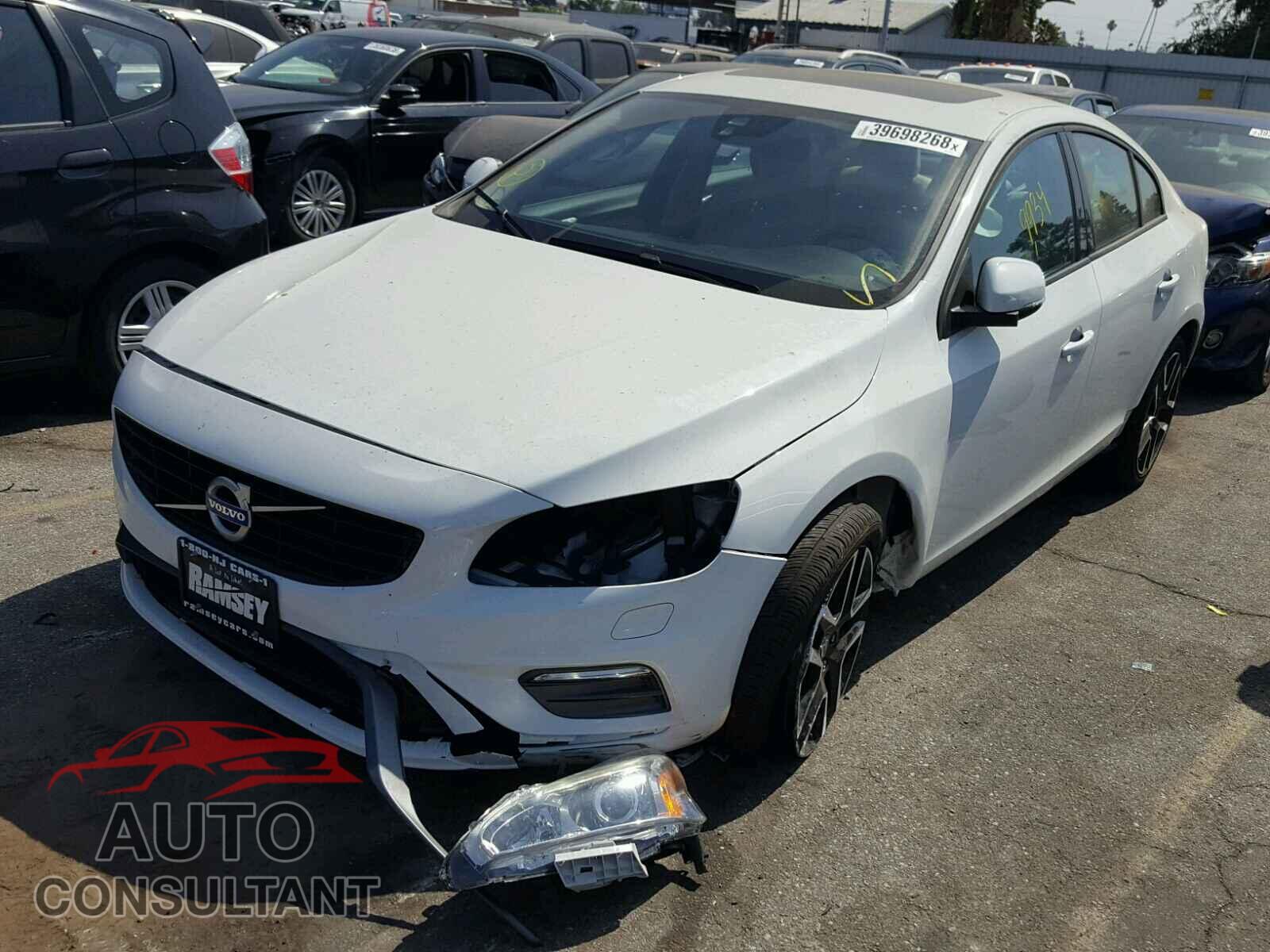VOLVO S60 2017 - YV126MFL5H2425143