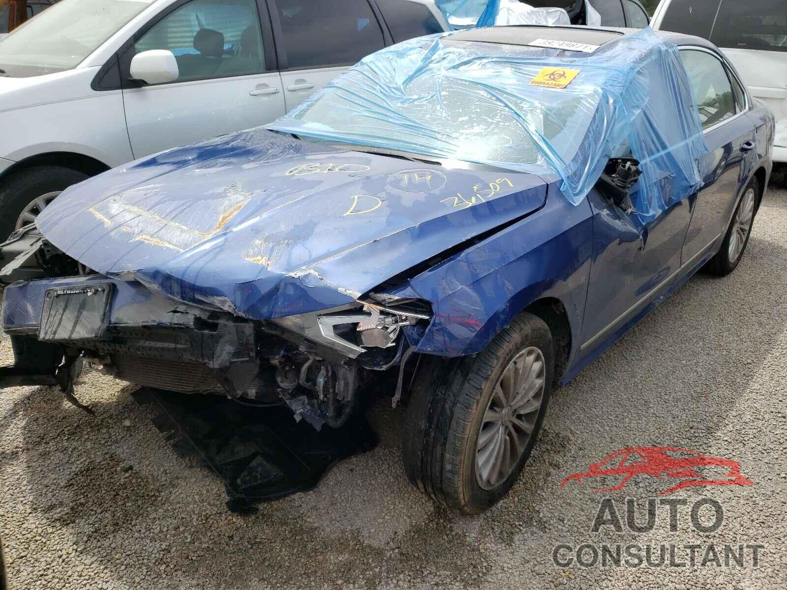 VOLKSWAGEN PASSAT 2017 - 1VWBT7A32HC020484