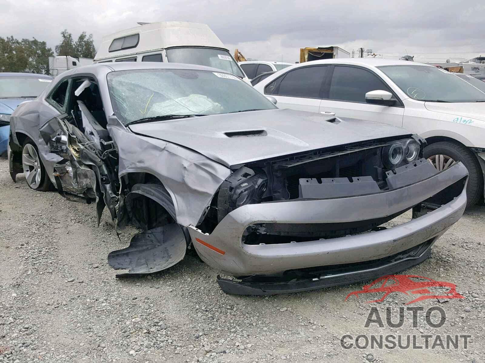 DODGE CHALLENGER 2018 - 5XXGT4L32GG111628