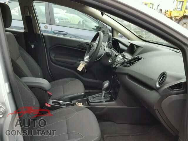 FORD FIESTA 2017 - 3FADP4EJ8HM129642