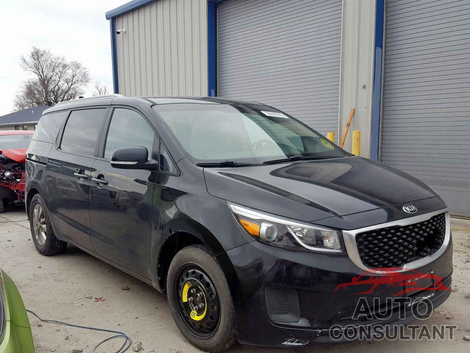 KIA SEDONA 2015 - SALWZ2FE4HA141389