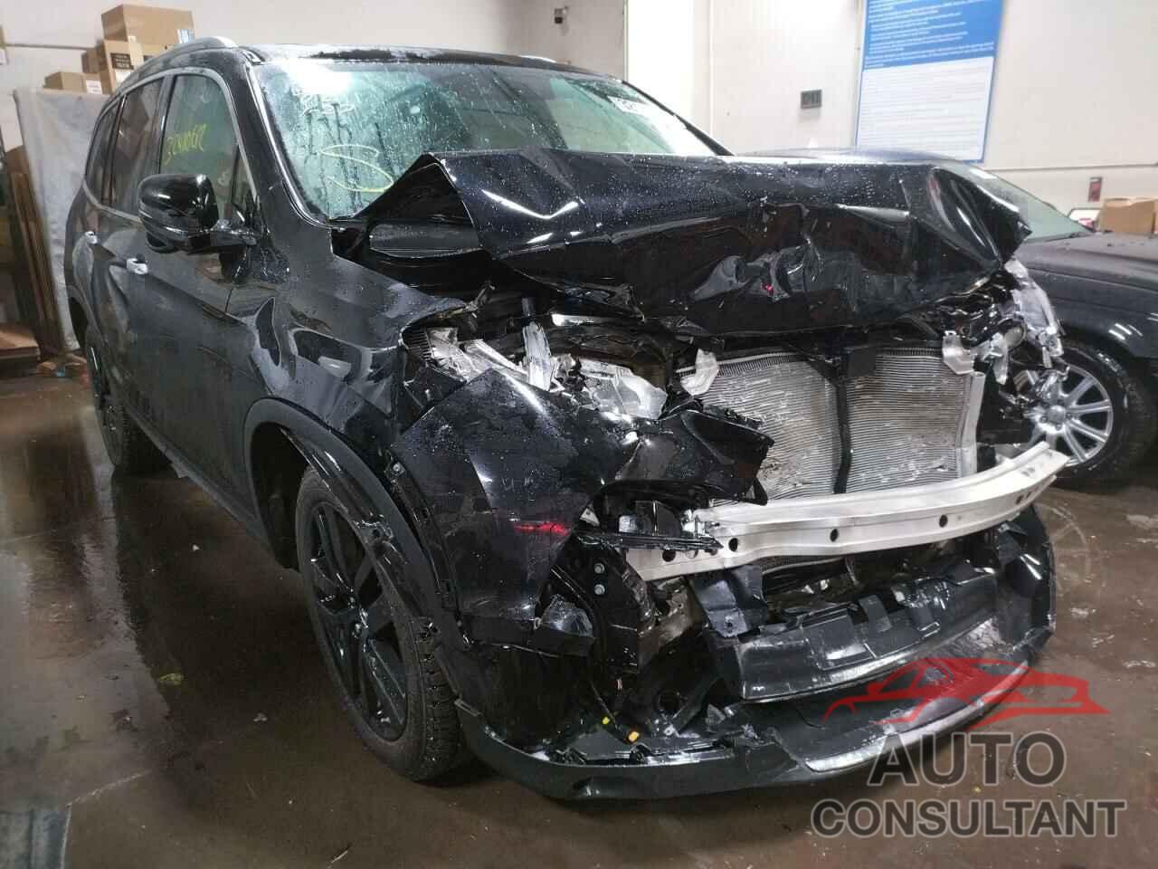 HONDA PILOT 2018 - 5FNYF6H95JB025129